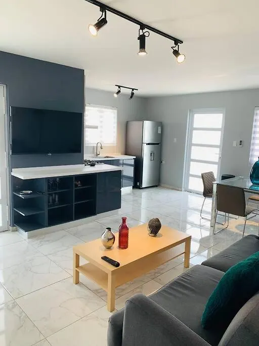 Xevize Apartment 3 Palm Beach Aruba